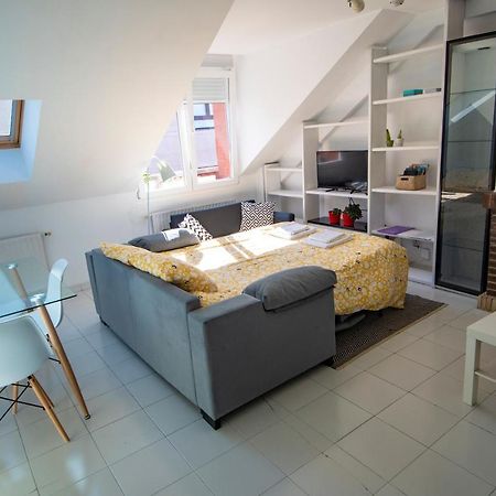 Apartamento Apartamento en pleno centro, con vistas al mar Gijón Exterior foto