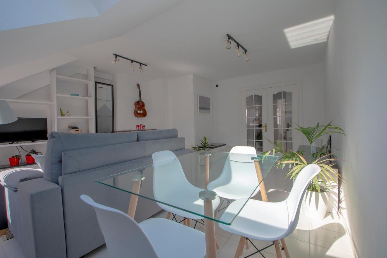 Apartamento Apartamento en pleno centro, con vistas al mar Gijón Exterior foto